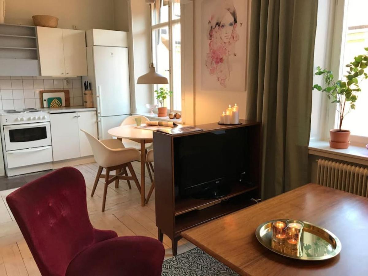 Bohemian And Light One Room Apartment In Sofo 31Sqm Стокгольм Экстерьер фото